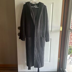 BRAND NEW ribbed hooded robe- barefoot dreams